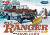 Moebius 1972 Ford F-250 4×4 with Snow Plow