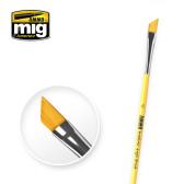 Ammo Mig Jimenez 6 Synthetic Angle Brush