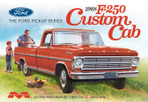 Moebius 1/25 1968 Ford F-250 Custom Cab Pickup